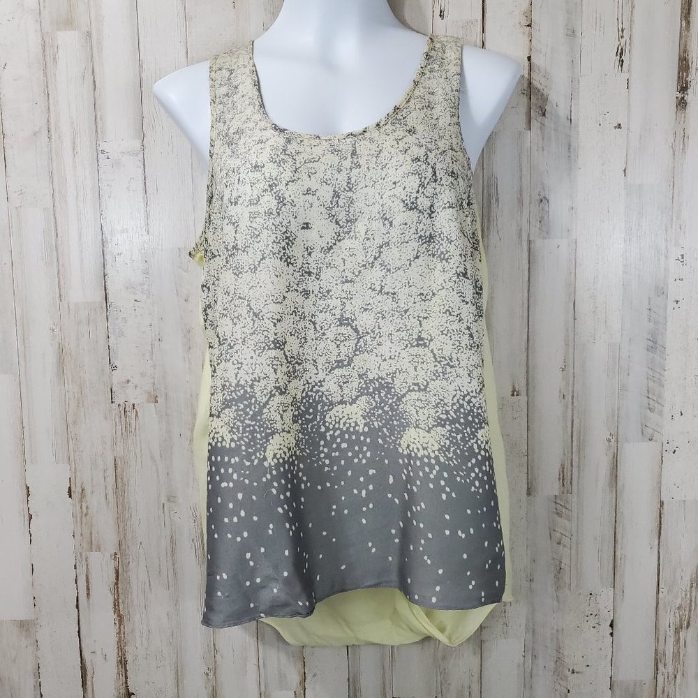 5/$25 Simply Vera Wang Womens Top M Yellow Sleeveless Cross Back Lightweight